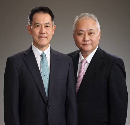 代表取締役社長　豊田　憲太郎・代表取締役副社長　松本　孔明